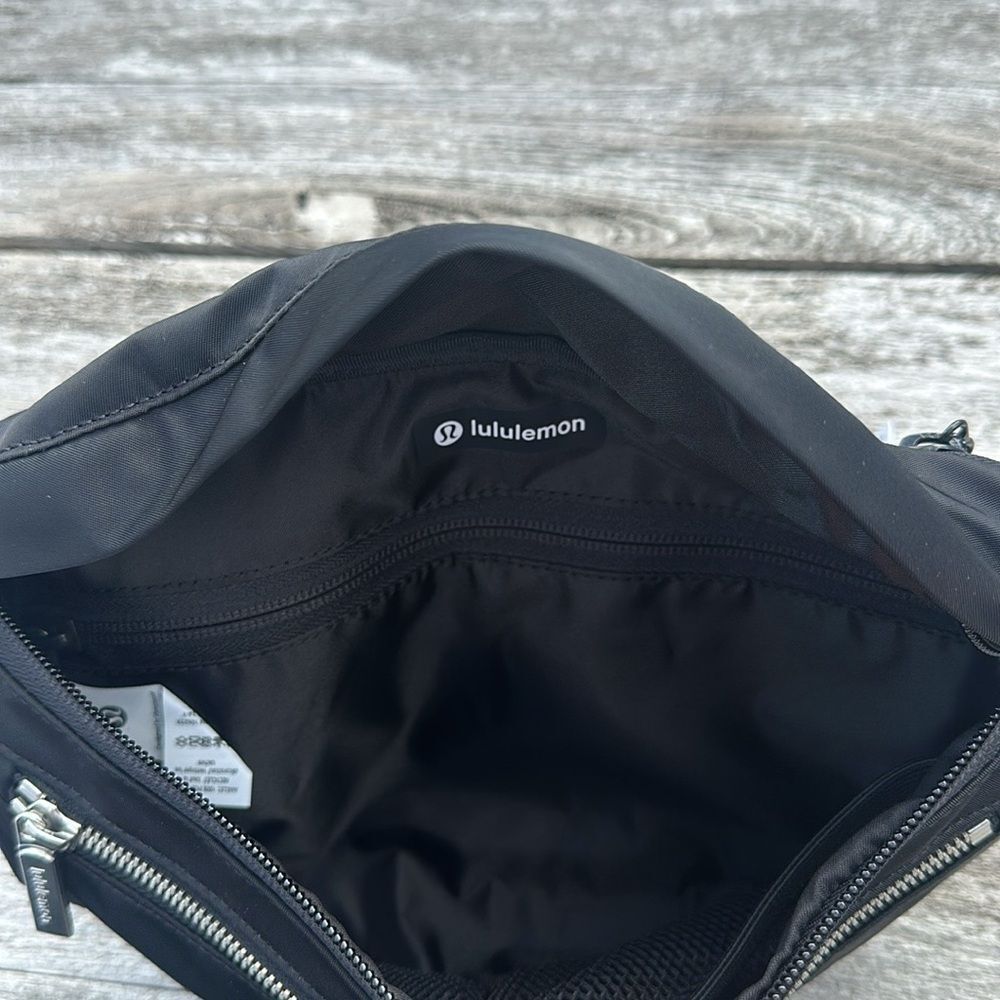 Lululemon City Adventurer Belt Bag 2.5L Black NWT Fanny pack - Picture 5 of 7